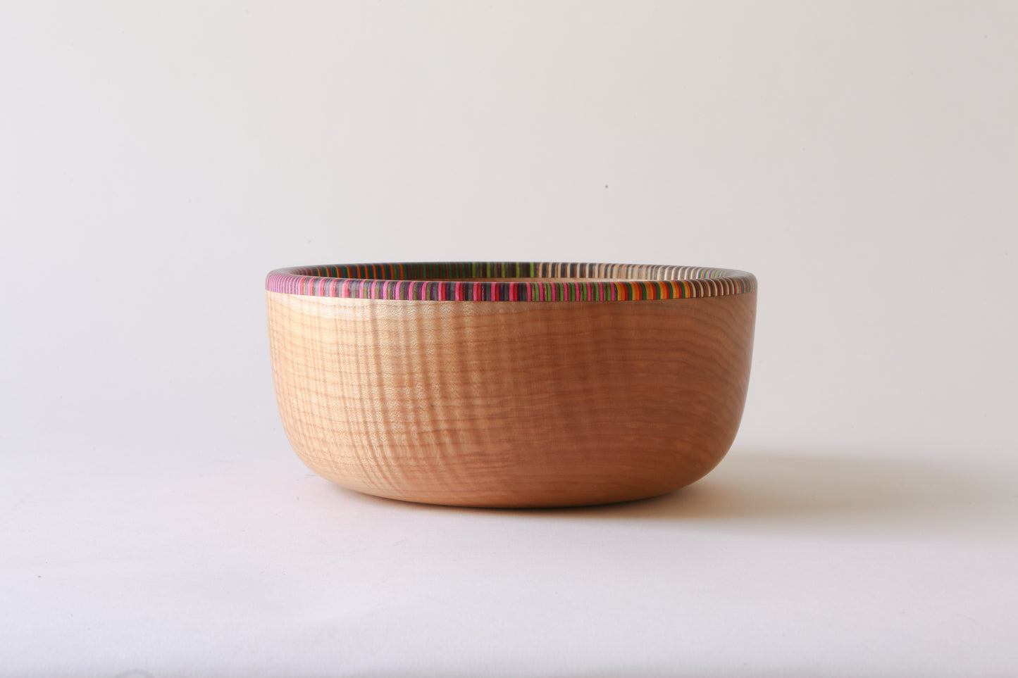 rimmed bowl