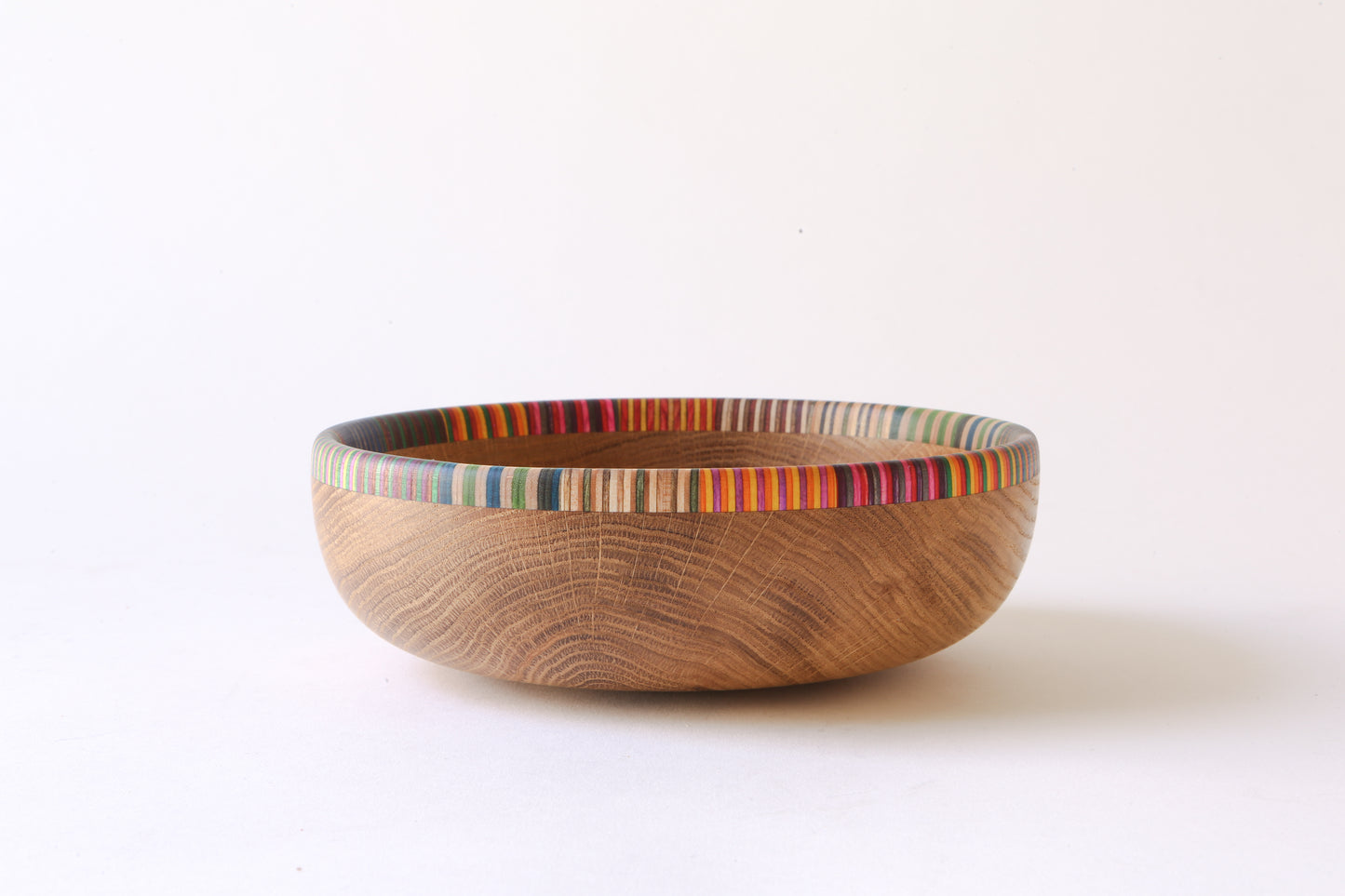 rimmed bowl