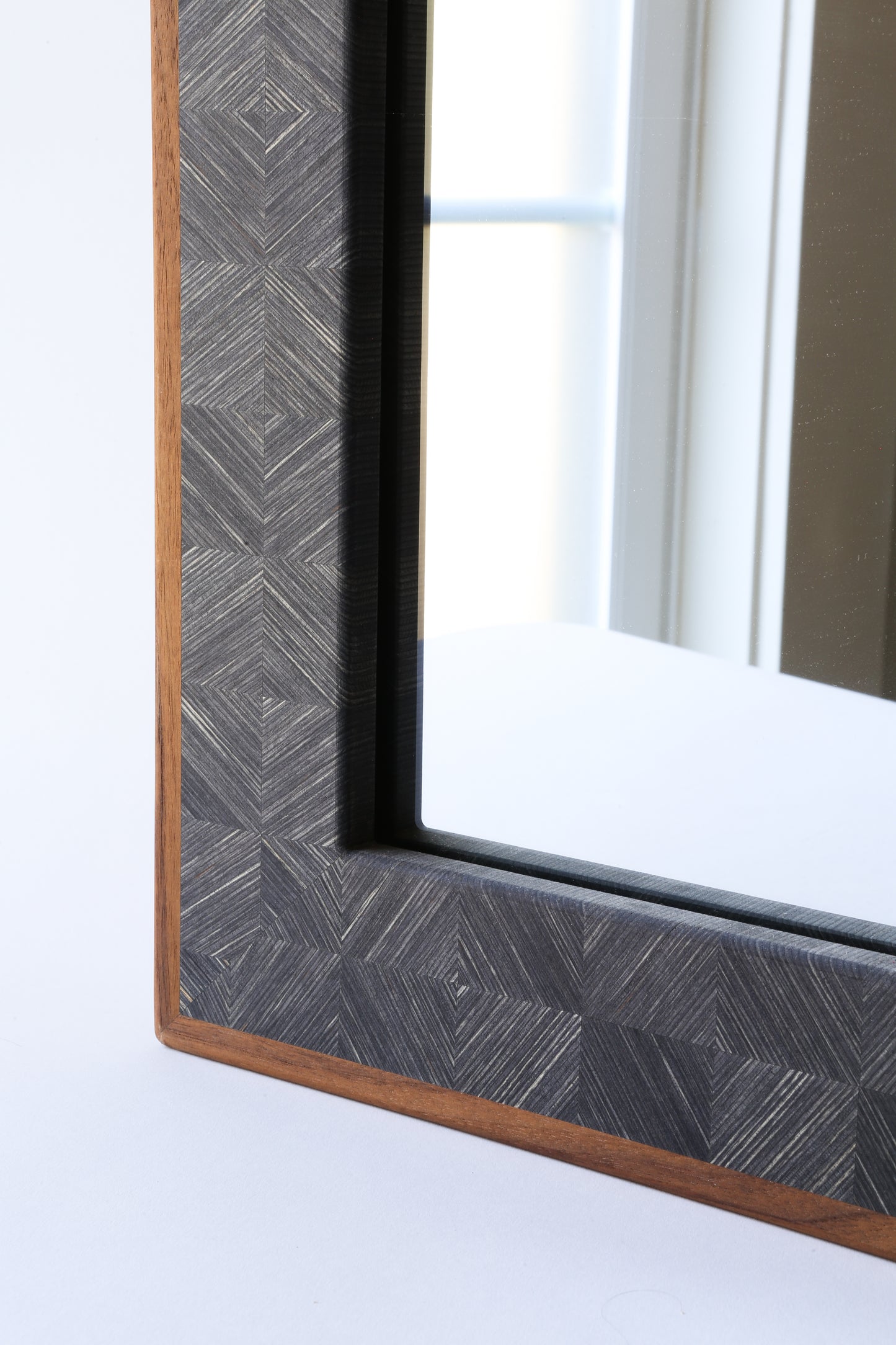 ply mirror