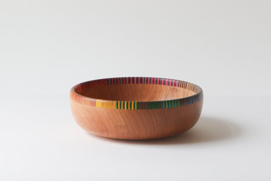 rimmed bowl