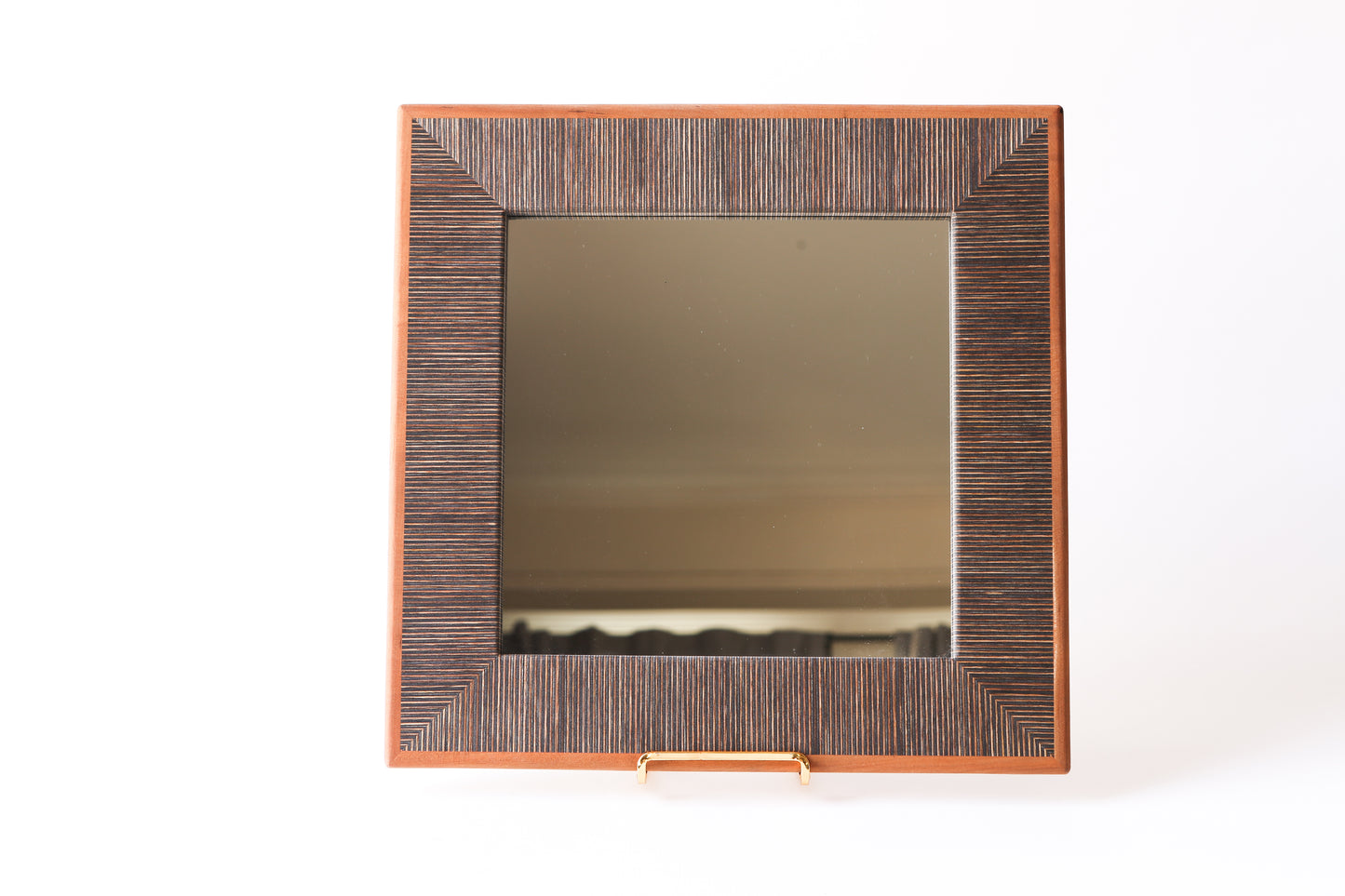 ply mirror