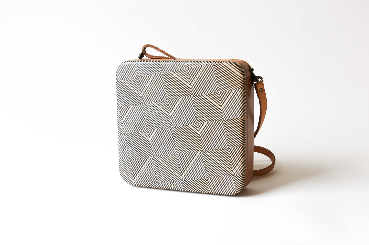 patterned purse